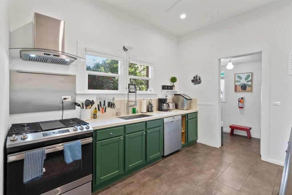 הוילה Downtown Napa Hot Tub Retreat - 3 Bed L 2 Bath מראה חיצוני תמונה