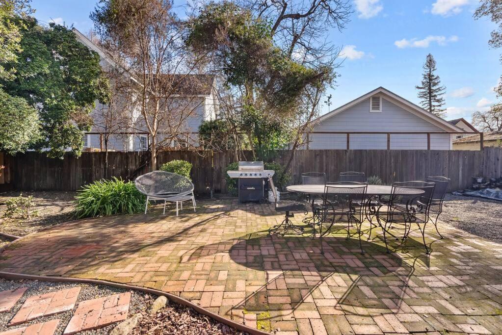 הוילה Downtown Napa Hot Tub Retreat - 3 Bed L 2 Bath מראה חיצוני תמונה
