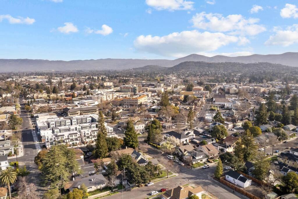 הוילה Downtown Napa Hot Tub Retreat - 3 Bed L 2 Bath מראה חיצוני תמונה