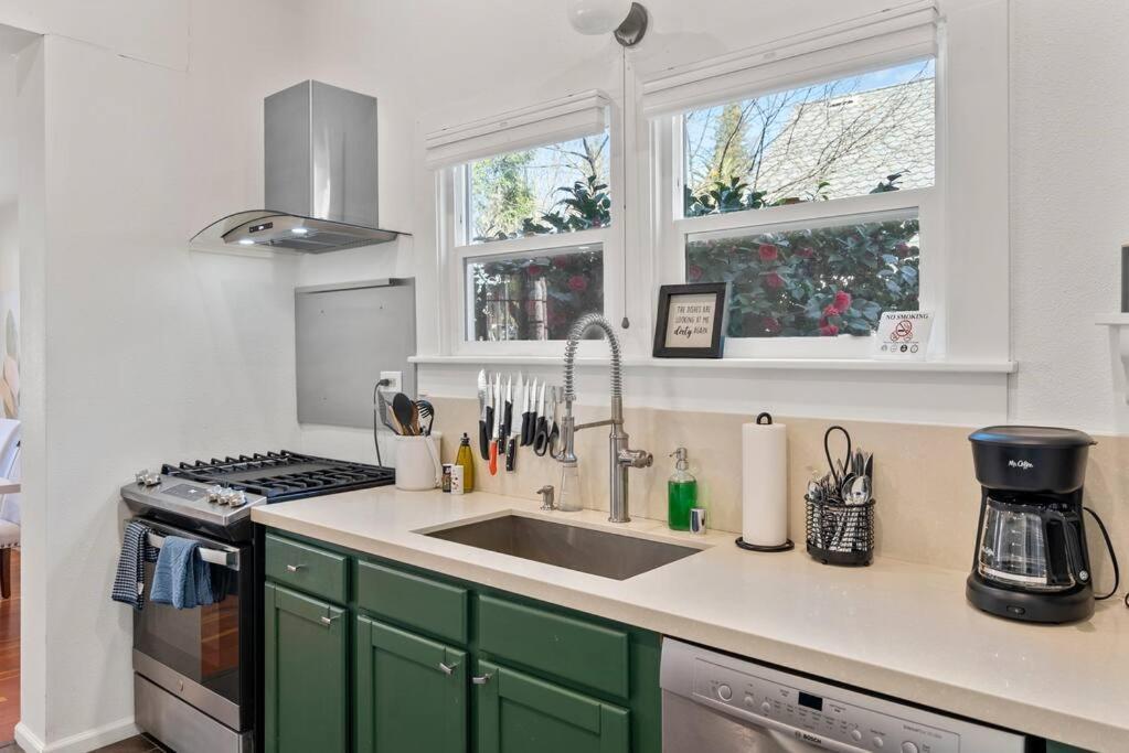 הוילה Downtown Napa Hot Tub Retreat - 3 Bed L 2 Bath מראה חיצוני תמונה